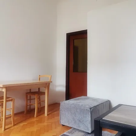 Apartment Maja *