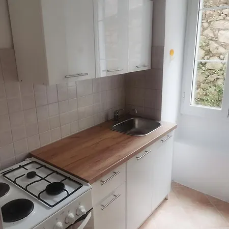 Apartment Maja